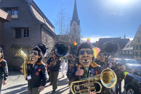 Hemberg, Solothurn und Brunnadern