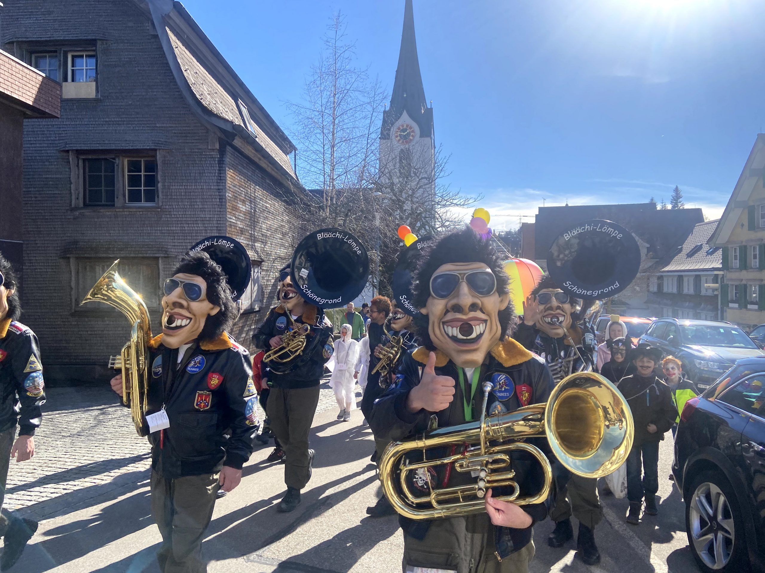Hemberg, Solothurn und Brunnadern